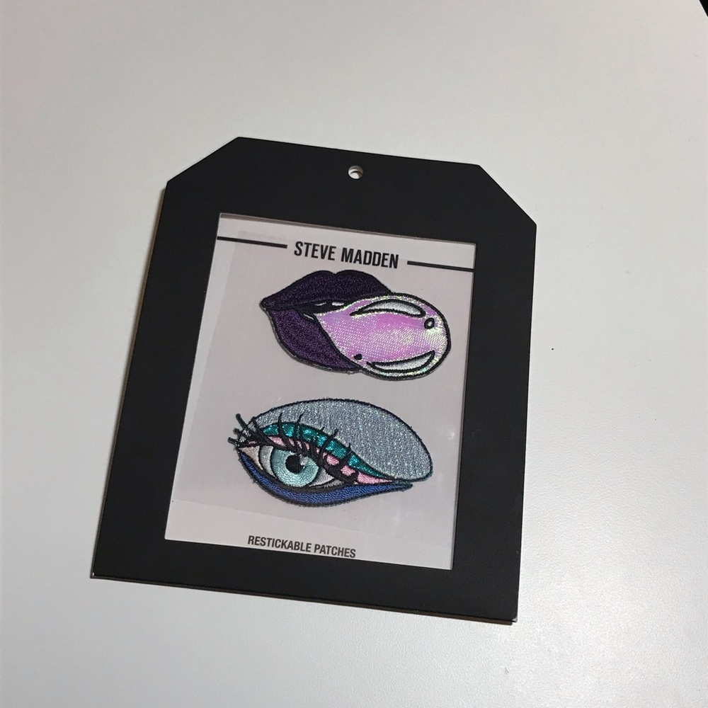 Steve Madden Restickable Patches - 4 pack